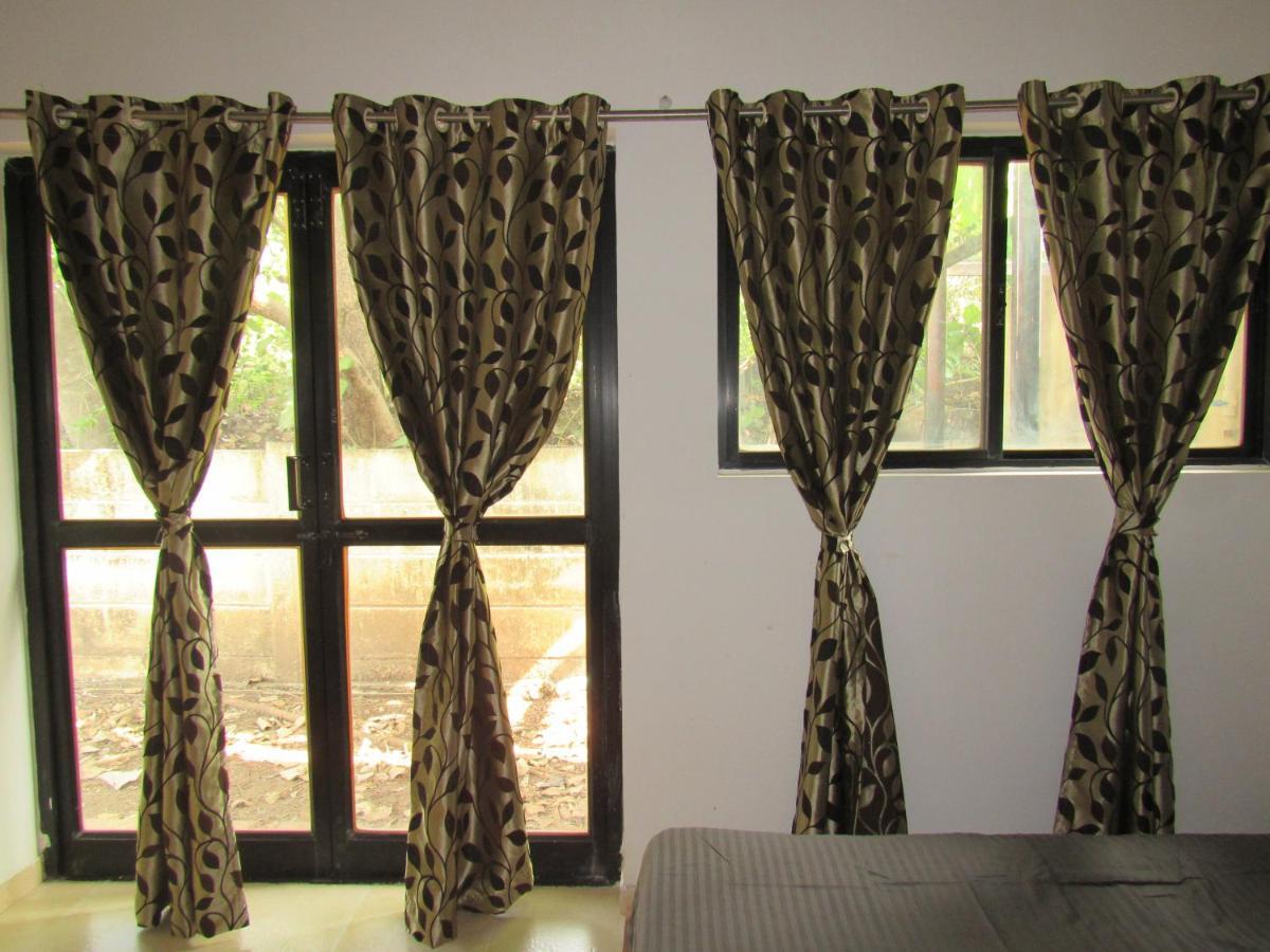 Retreat Chalets, The Nest, At Sparsh Resorts, Карджат Экстерьер фото
