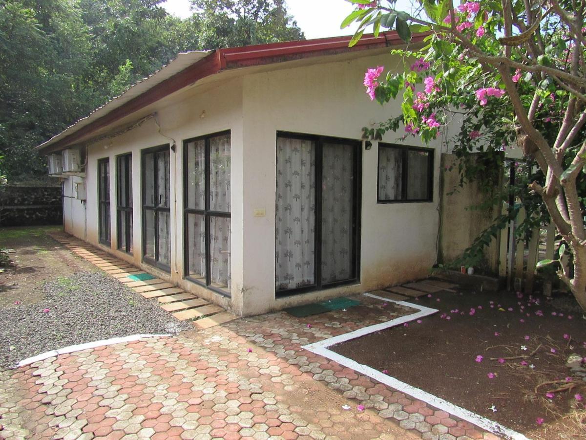 Retreat Chalets, The Nest, At Sparsh Resorts, Карджат Экстерьер фото